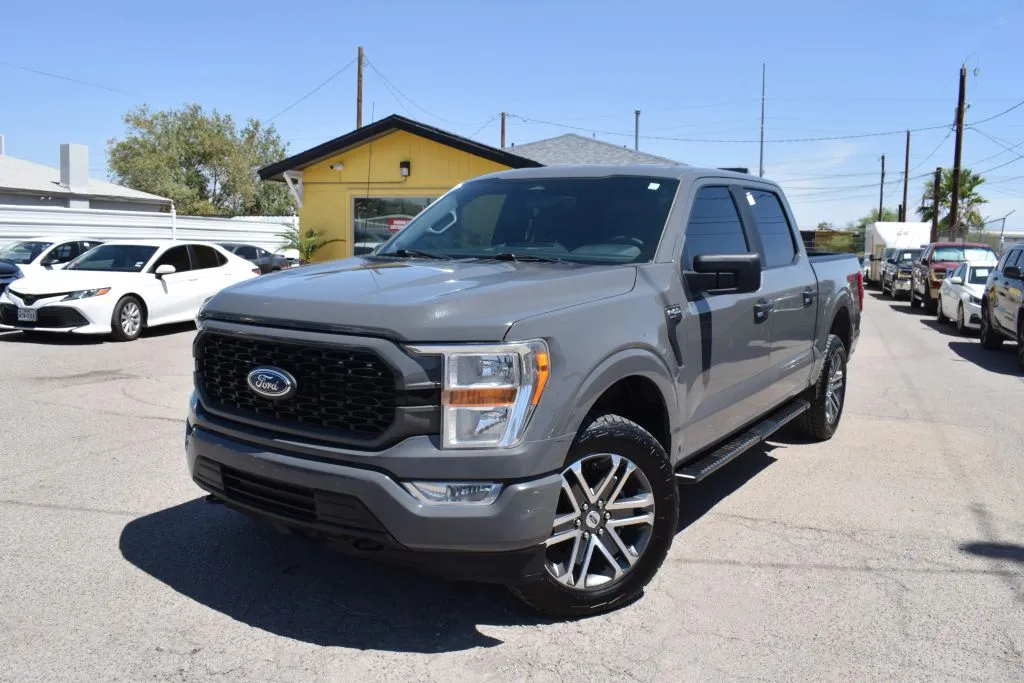 Gray 2021 Ford F-150 SuperCrew Cab XL Pickup 4D 5 1/2 ft for sale in El Paso, TX