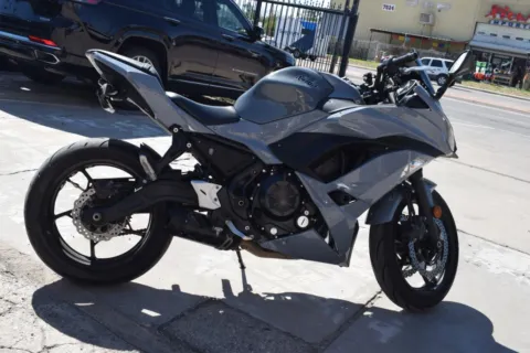More photos of 2018 Kawasaki Ninja 650 Motorcycle at Select Automotive Inc., TX