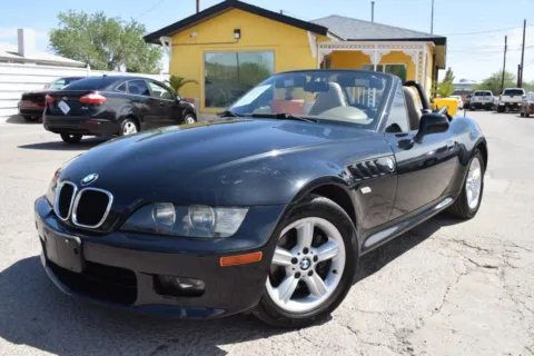 More photos of 2001 BMW Z3 2.5i Roadster 2D at Select Automotive Inc., TX