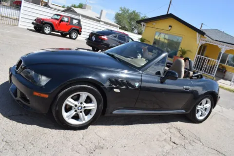 More photos of 2001 BMW Z3 2.5i Roadster 2D at Select Automotive Inc., TX