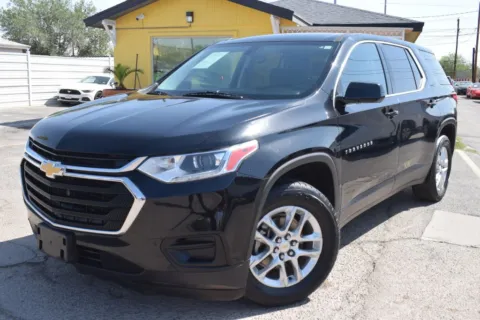Photos of 2018 Chevrolet Traverse LS Sport Utility 4D for sale in El Paso, TX at Select Automotive Inc.