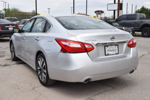 More photos of 2017 Nissan Altima 2.5 SV (2017.5) Sedan 4D at Select Automotive Inc., TX
