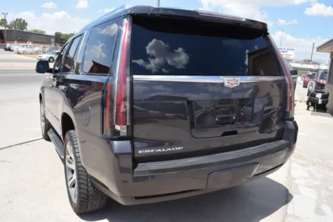 More photos of 2015 Cadillac Escalade Luxury Sport Utility 4D at Select Automotive Inc., TX