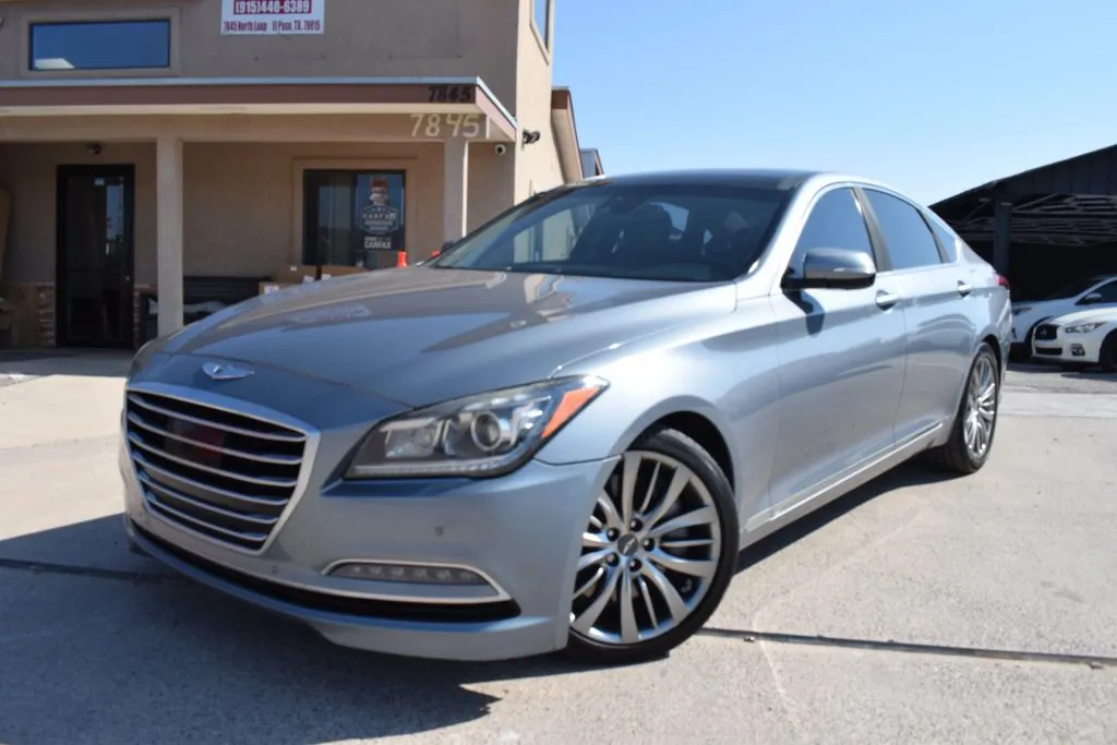 Silver 2015 Hyundai Genesis 5.0 Sedan 4D for sale in El Paso, TX