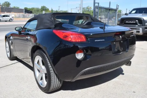 More photos of 2008 Pontiac Solstice Convertible 2D at Select Automotive Inc., TX