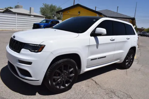 Another view of 2020 Jeep Grand Cherokee High Altitude Sport Utility 4D for sale in El Paso, TX at Select Automotive Inc.