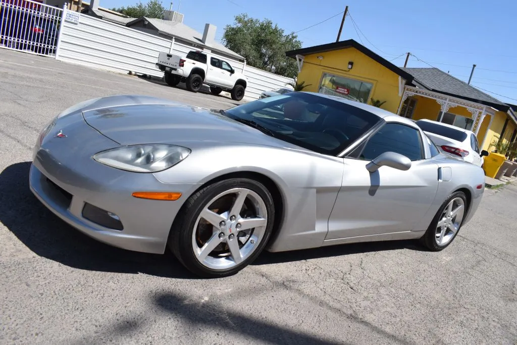 2005 Chevrolet Corvette Base - Photo 41