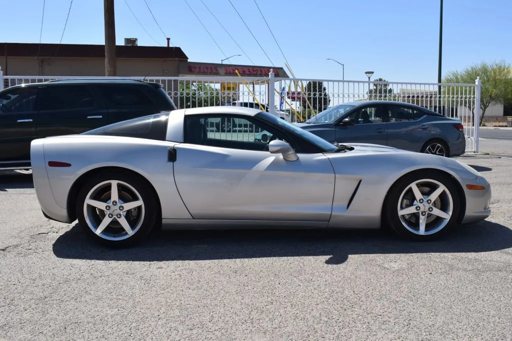 2005 Chevrolet Corvette Base - Photo 46