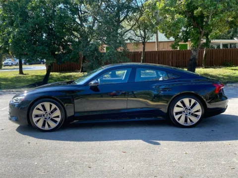 More photos of 2022 Audi e-tron GT Prestige at Auto Trust USA, FL