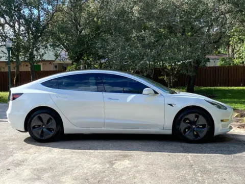 More photos of 2020 Tesla Model 3 Standard Range Plus at Auto Trust USA, FL