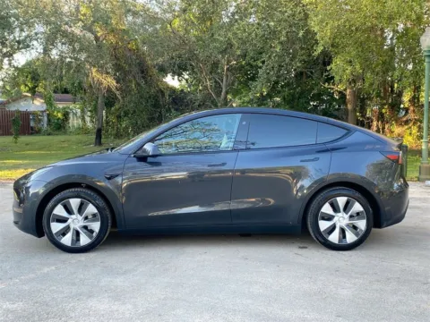 More photos of 2024 Tesla Model Y Standard Range at Auto Trust USA, FL