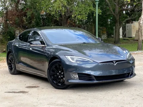 Another view of 2017 Tesla Model S 60 for sale in Miramar, FL at Auto Trust USA