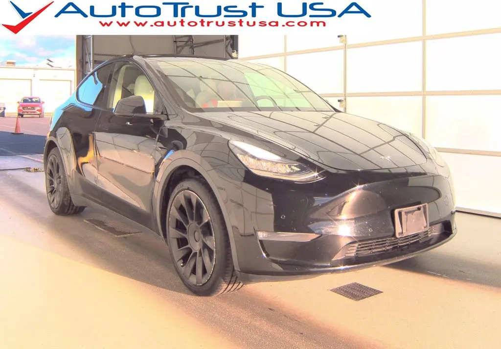 2021 Tesla Model Y Long Range's photo