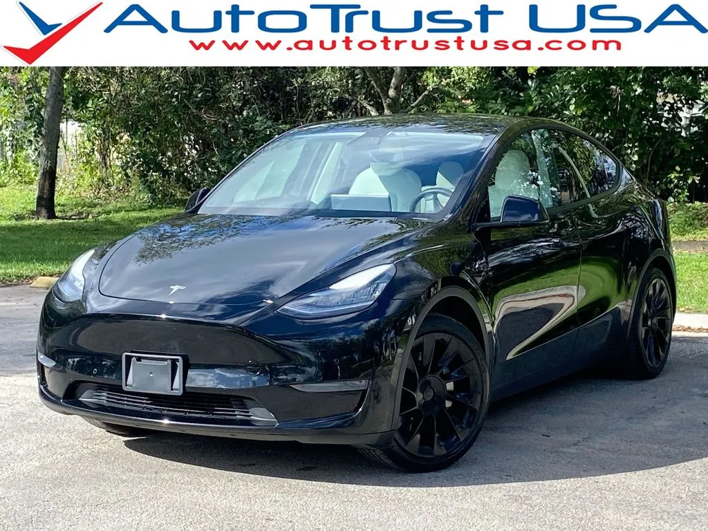 2021 Tesla Model Y Long Range's photo