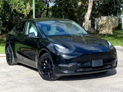 Another view of 2021 Tesla Model Y Long Range for sale in Miramar, FL at Auto Trust USA