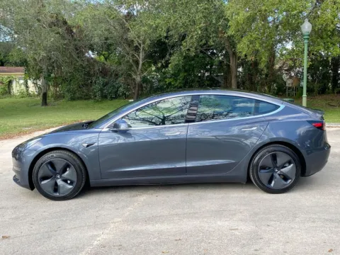 More photos of 2020 Tesla Model 3 Standard Range Plus at Auto Trust USA, FL