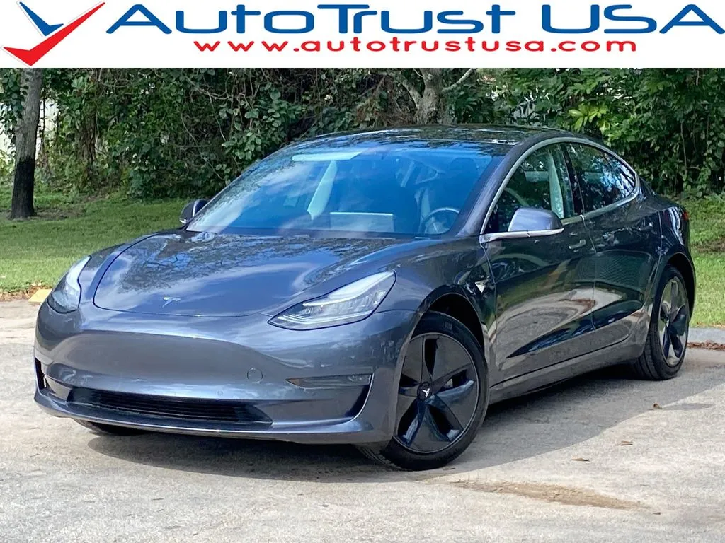 2020 Tesla Model 3 Base's photo