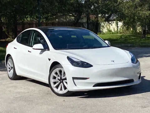 Another view of 2022 Tesla Model 3 Long Range for sale in Miramar, FL at Auto Trust USA