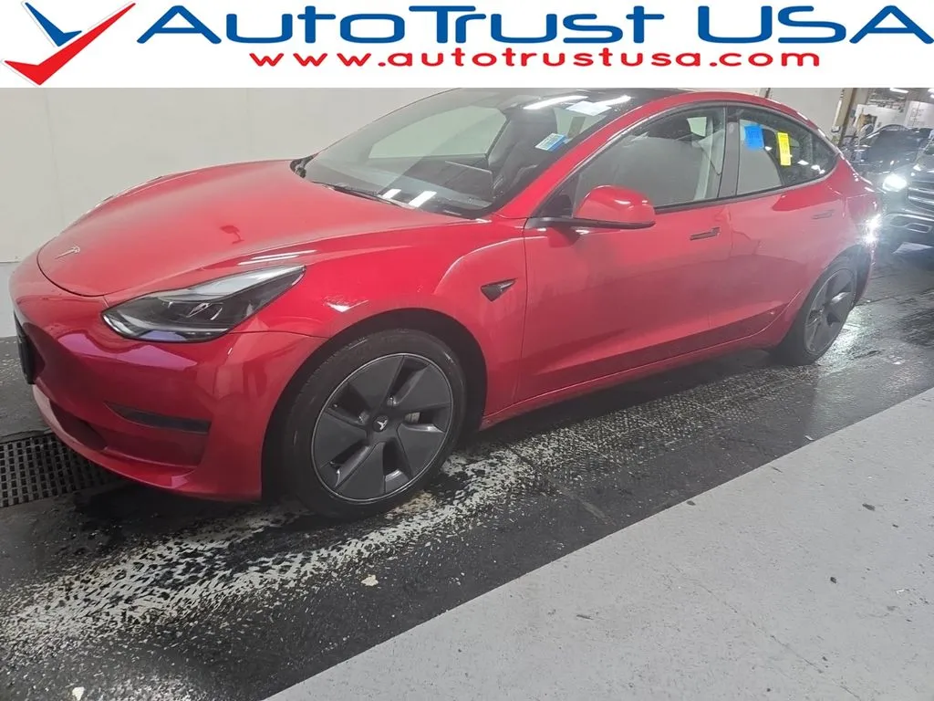 2023 Tesla Model 3 Base's photo