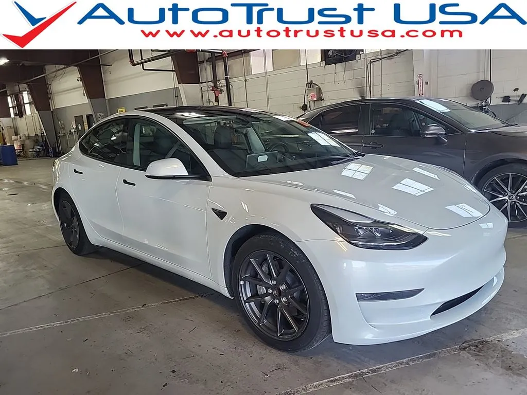 2023 Tesla Model 3