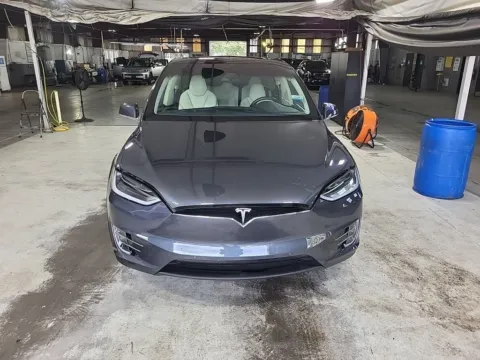 Photos of 2018 Tesla Model X 100D for sale in Miramar, FL at Auto Trust USA