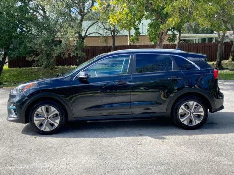 More photos of 2021 Kia Niro EV EX Premium at Auto Trust USA, FL