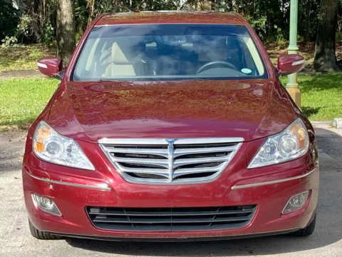 Photos of 2010 Hyundai Genesis 3.8 for sale in Miramar, FL at Auto Trust USA