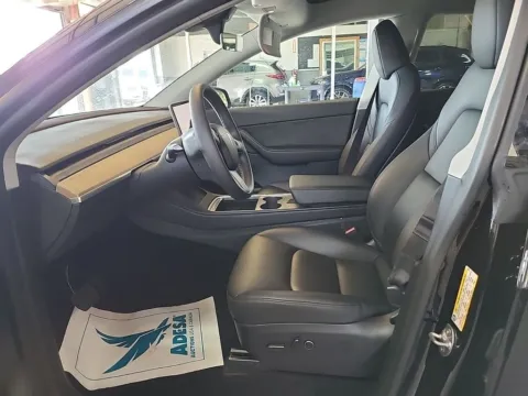 More photos of 2025 Tesla Model Y Long Range at Auto Trust USA, FL