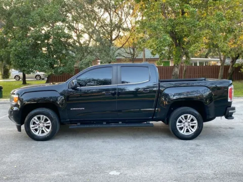 More photos of 2019 GMC Canyon 2WD SLE at Auto Trust USA, FL