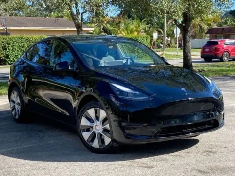 Another view of 2022 Tesla Model Y Long Range for sale in Miramar, FL at Auto Trust USA
