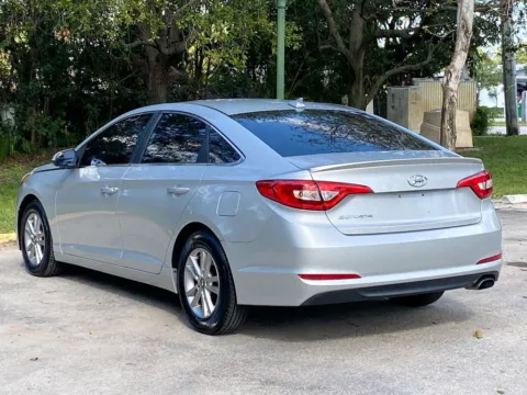 More photos of 2017 Hyundai Sonata 2.4L at Auto Trust USA, FL