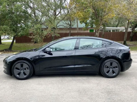 More photos of 2021 Tesla Model 3 Standard Range Plus at Auto Trust USA, FL