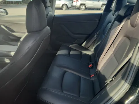 More photos of 2018 Tesla Model 3 Long Range Battery at Auto Trust USA, FL