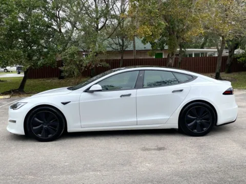 More photos of 2023 Tesla Model S Standard Range at Auto Trust USA, FL