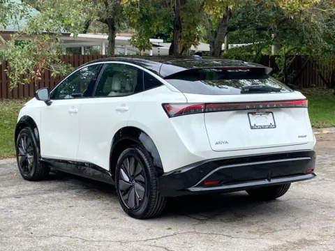 More photos of 2023 Nissan ARIYA EVOLVE+ at Auto Trust USA, FL