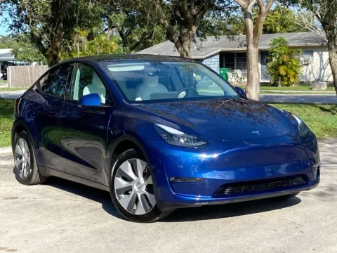 Another view of 2023 Tesla Model Y Long Range for sale in Miramar, FL at Auto Trust USA