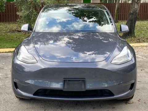 Photos of 2023 Tesla Model Y Long Range for sale in Miramar, FL at Auto Trust USA
