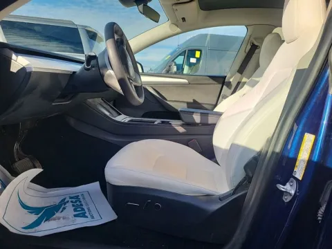 More photos of 2023 Tesla Model Y Long Range at Auto Trust USA, FL