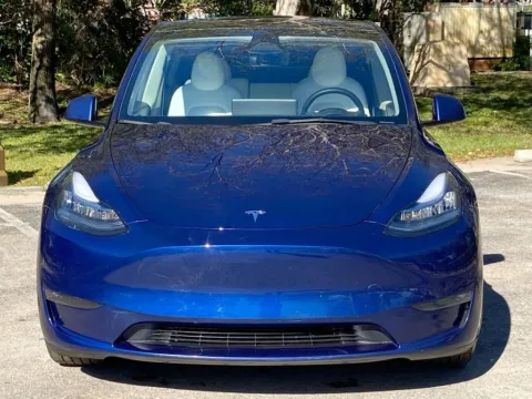Photos of 2023 Tesla Model Y Long Range for sale in Miramar, FL at Auto Trust USA