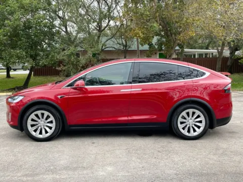More photos of 2020 Tesla Model X Long Range at Auto Trust USA, FL