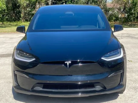 Photos of 2022 Tesla Model X for sale in Miramar, FL at Auto Trust USA
