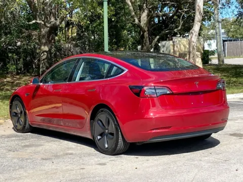 More photos of 2018 Tesla Model 3 Long Range Battery at Auto Trust USA, FL