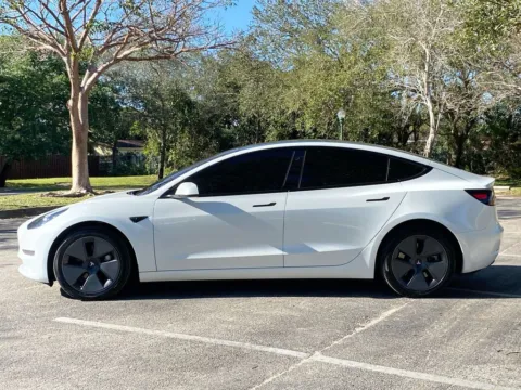 More photos of 2023 Tesla Model 3 at Auto Trust USA, FL
