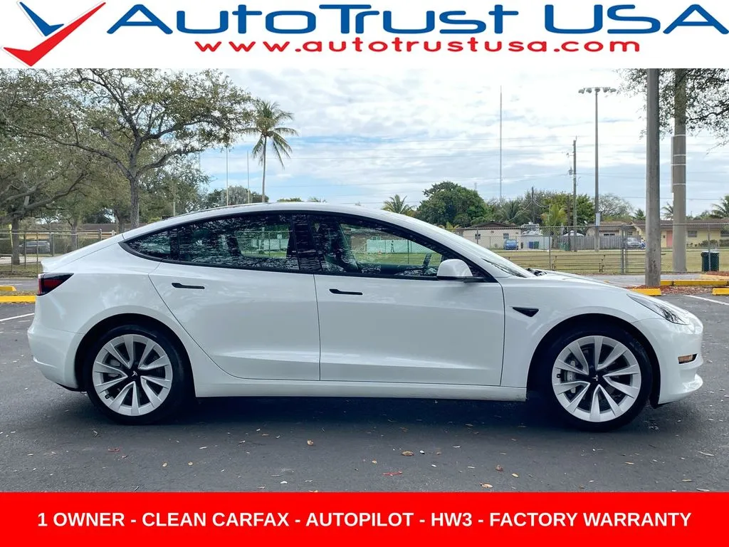 2023 Tesla Model 3 Base