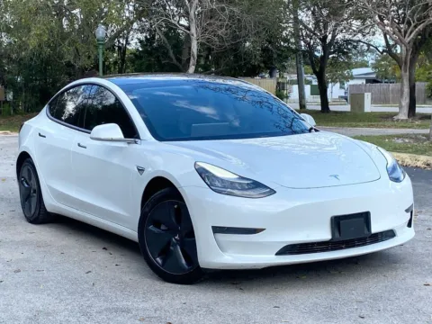 Another view of 2020 Tesla Model 3 Standard Range Plus for sale in Miramar, FL at Auto Trust USA