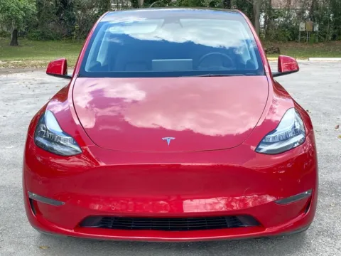 Photos of 2022 Tesla Model Y Long Range for sale in Miramar, FL at Auto Trust USA