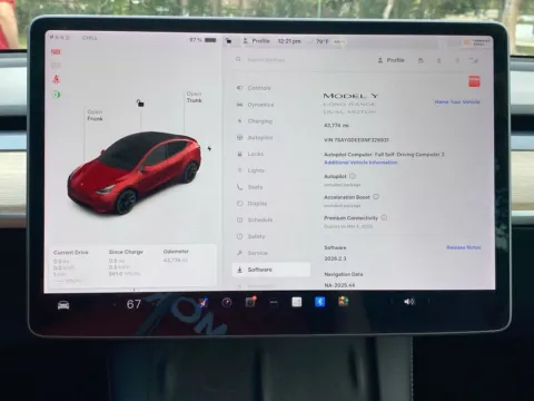 Photos of 2022 Tesla Model Y Long Range for sale in Miramar, FL at Auto Trust USA