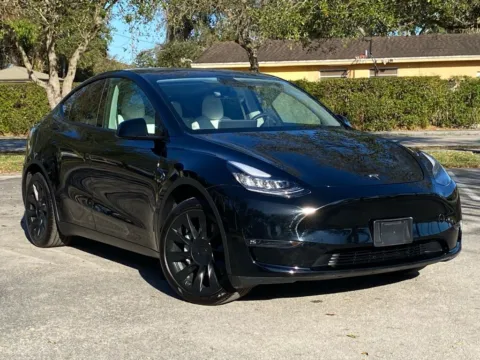 Another view of 2023 Tesla Model Y Long Range for sale in Miramar, FL at Auto Trust USA