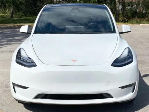 Photos of 2022 Tesla Model Y Long Range for sale in Miramar, FL at Auto Trust USA