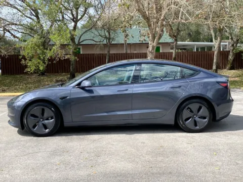 More photos of 2022 Tesla Model 3 Long Range at Auto Trust USA, FL